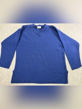 Vintage made in USA V-Neck Women's Sweater in Royal Blue by Spunky